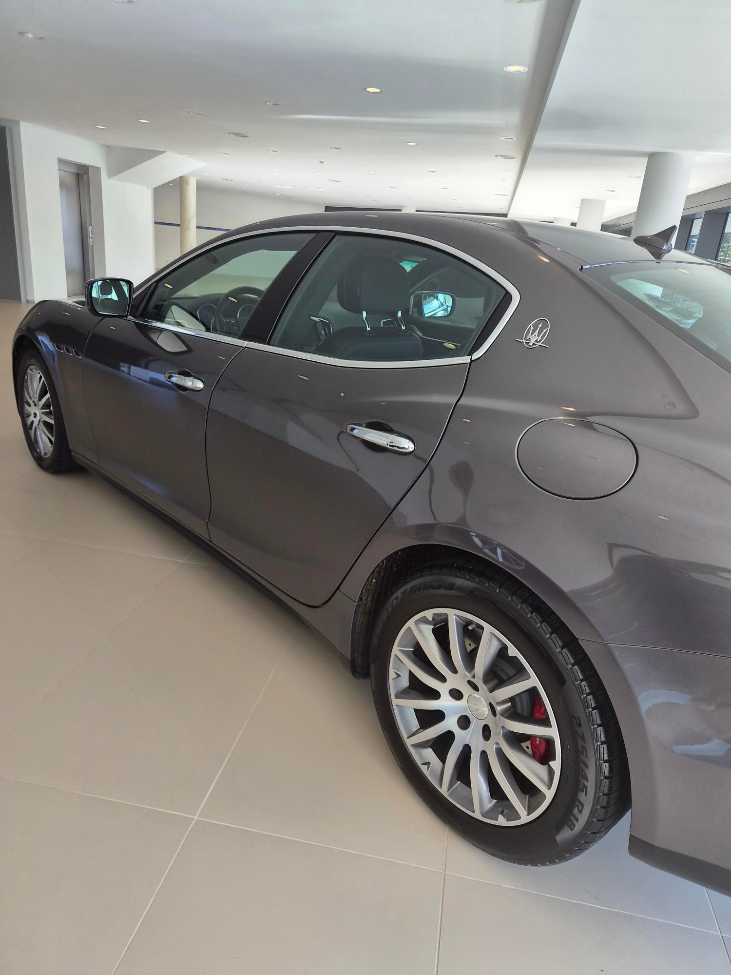MASERATI Ghibli S Q4 3.0 V6 Automatica-showroom-element-3