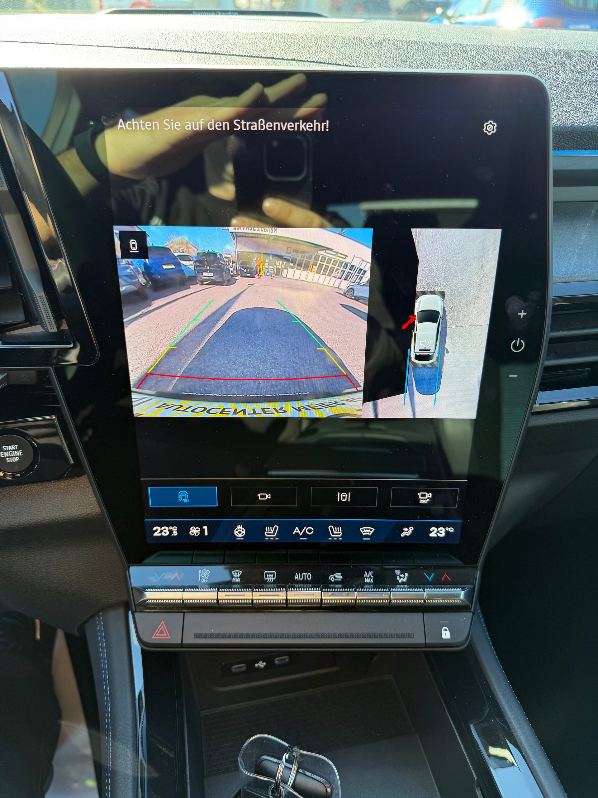 RENAULT Rafale 1.2 E-Tech Hybrid 200 Esprit Alpine-image-14