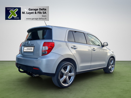 TOYOTA UrbanCr. 1.4D-4D Sol 4WD-showroom-element-2