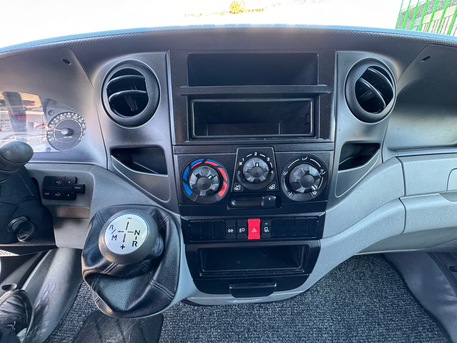 IVECO 35 C 15 GCDA15B1B1-image-11