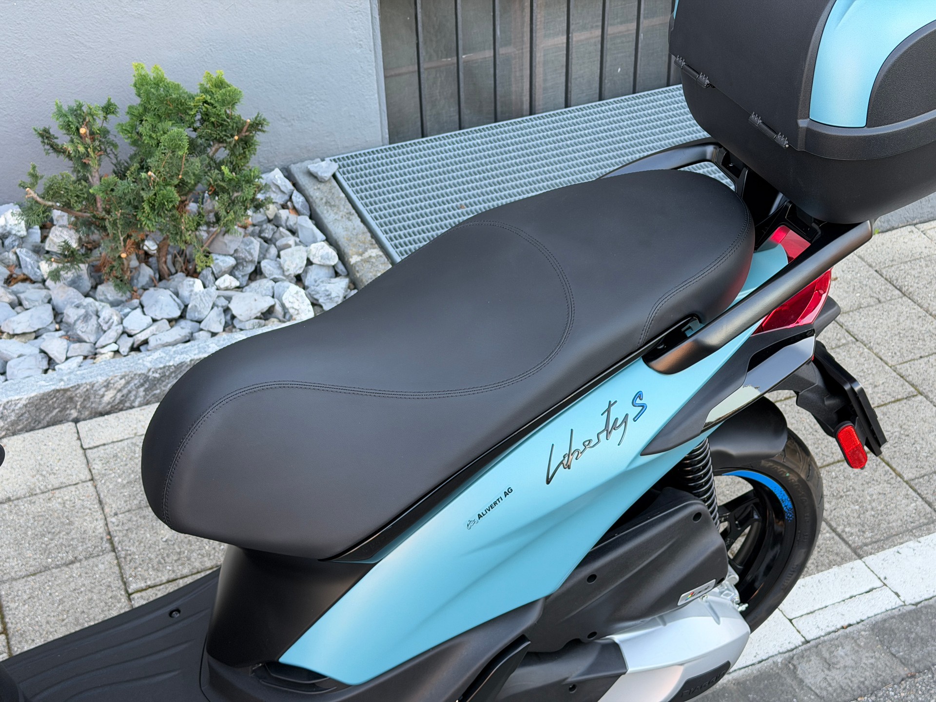 PIAGGIO Liberty 125 Sport E5+-image-4