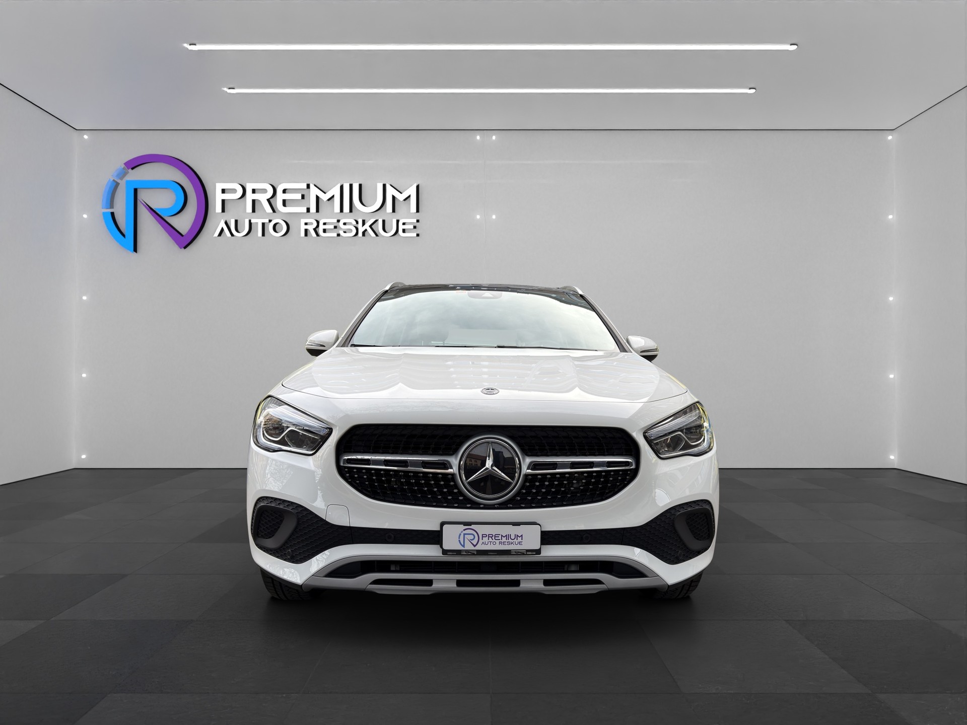MERCEDES-BENZ GLA 200 Progressive 7G-DCT-image-1