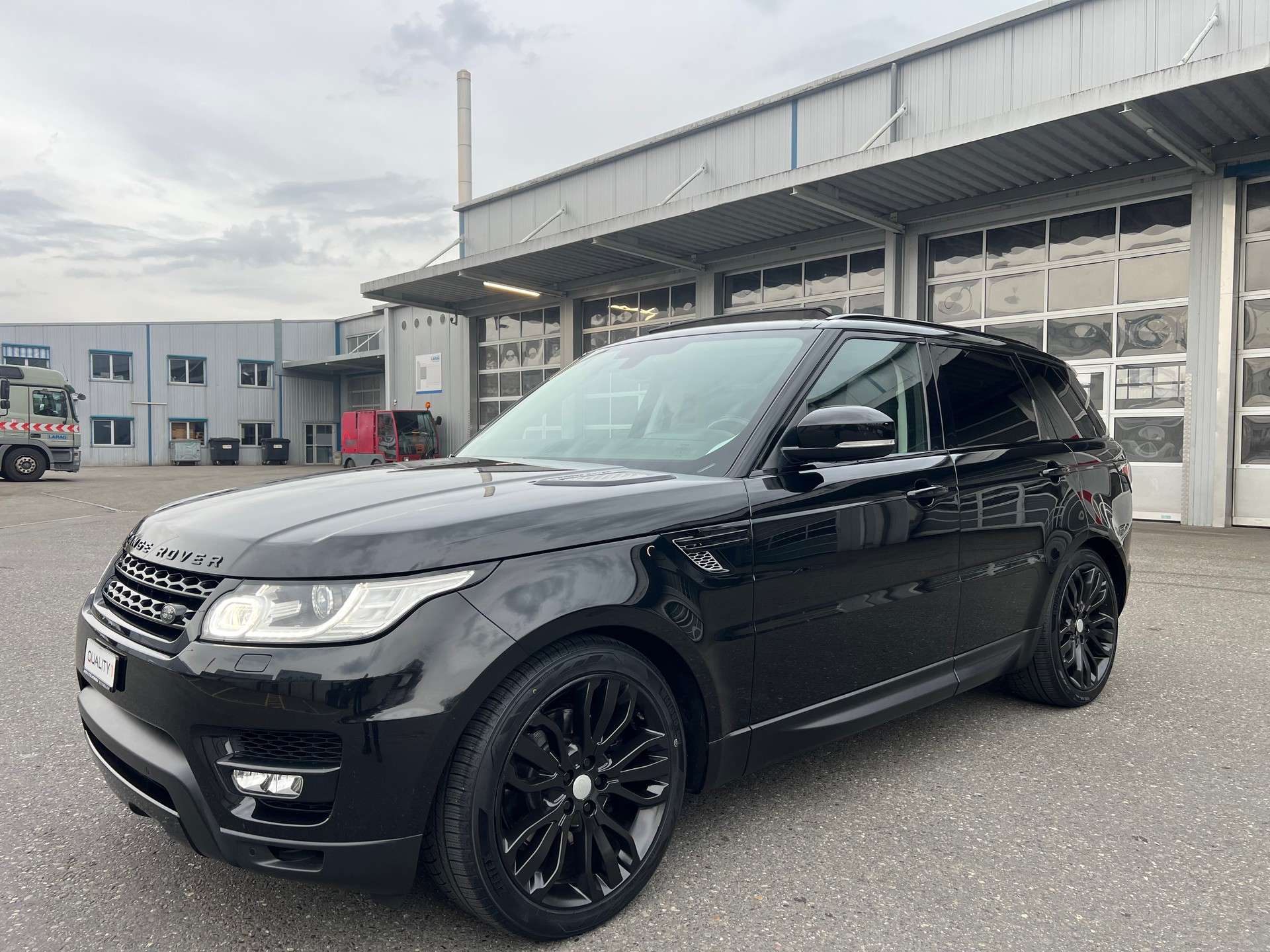 LAND ROVER Range Rover Sport 3.0 V6 SC HSE Dynamic Automatic-showroom-element-3