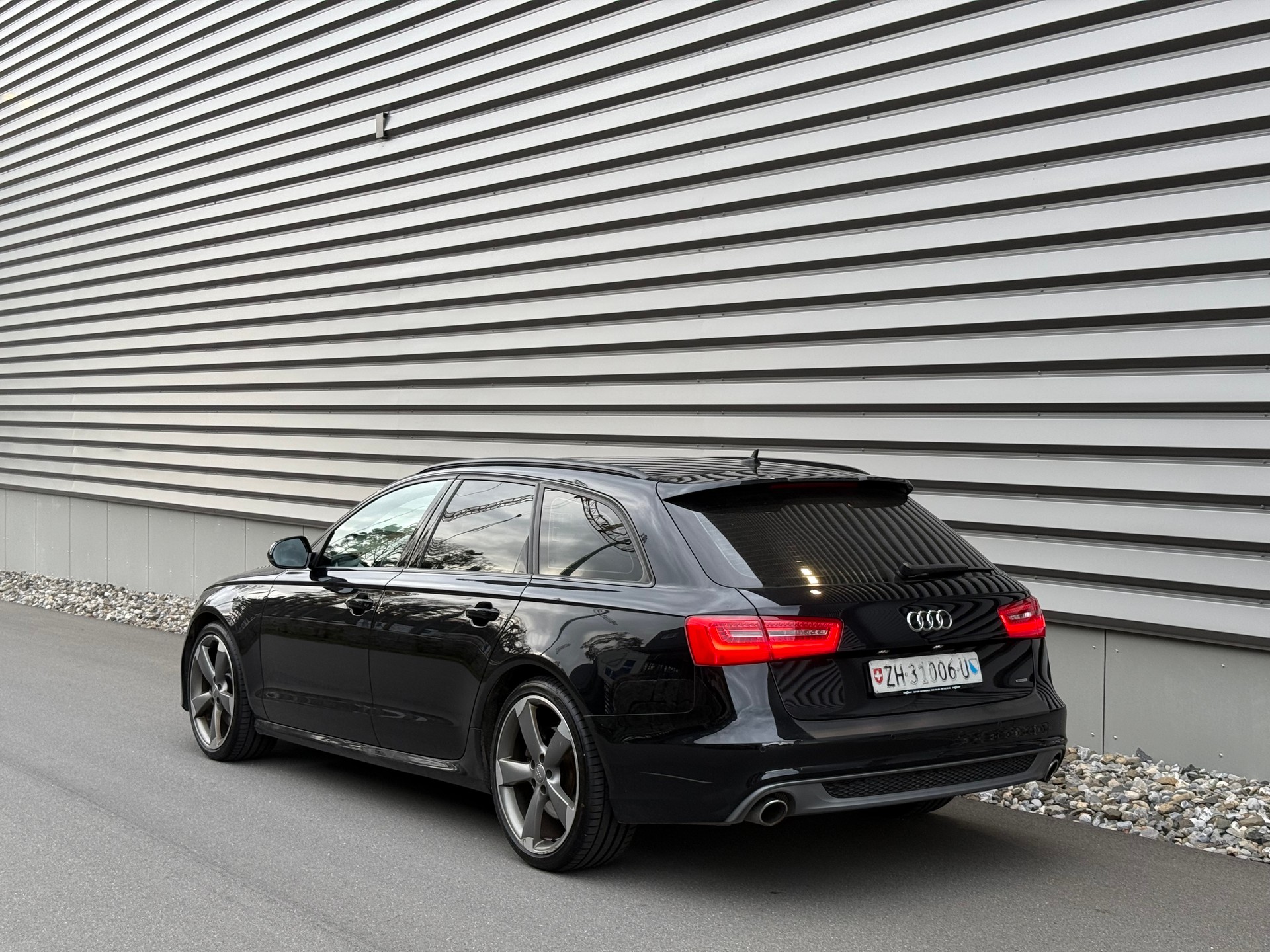 AUDI A6 3.0 BiTDI V6 quattro tiptronic-image-4