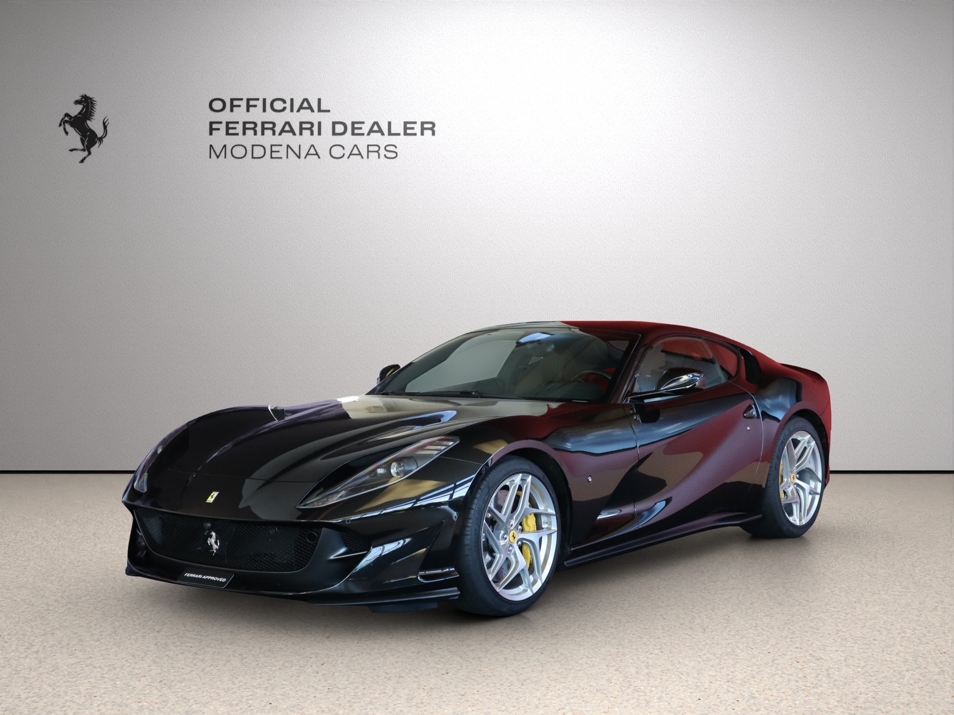 FERRARI 812 Superfast-image-6