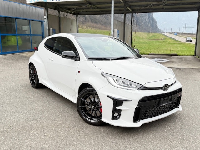 TOYOTA Yaris 1.6 GR Sport