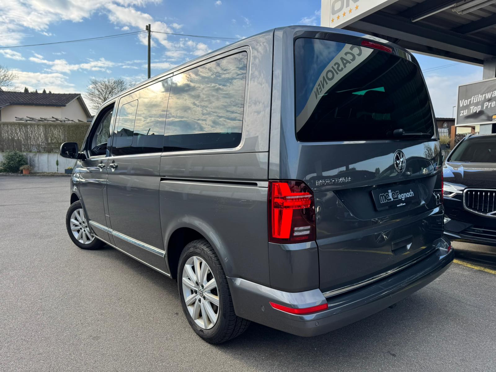 VW T6.1 Multivan 2.0 Bi-TDI Highline 4Motion DSG-image-8