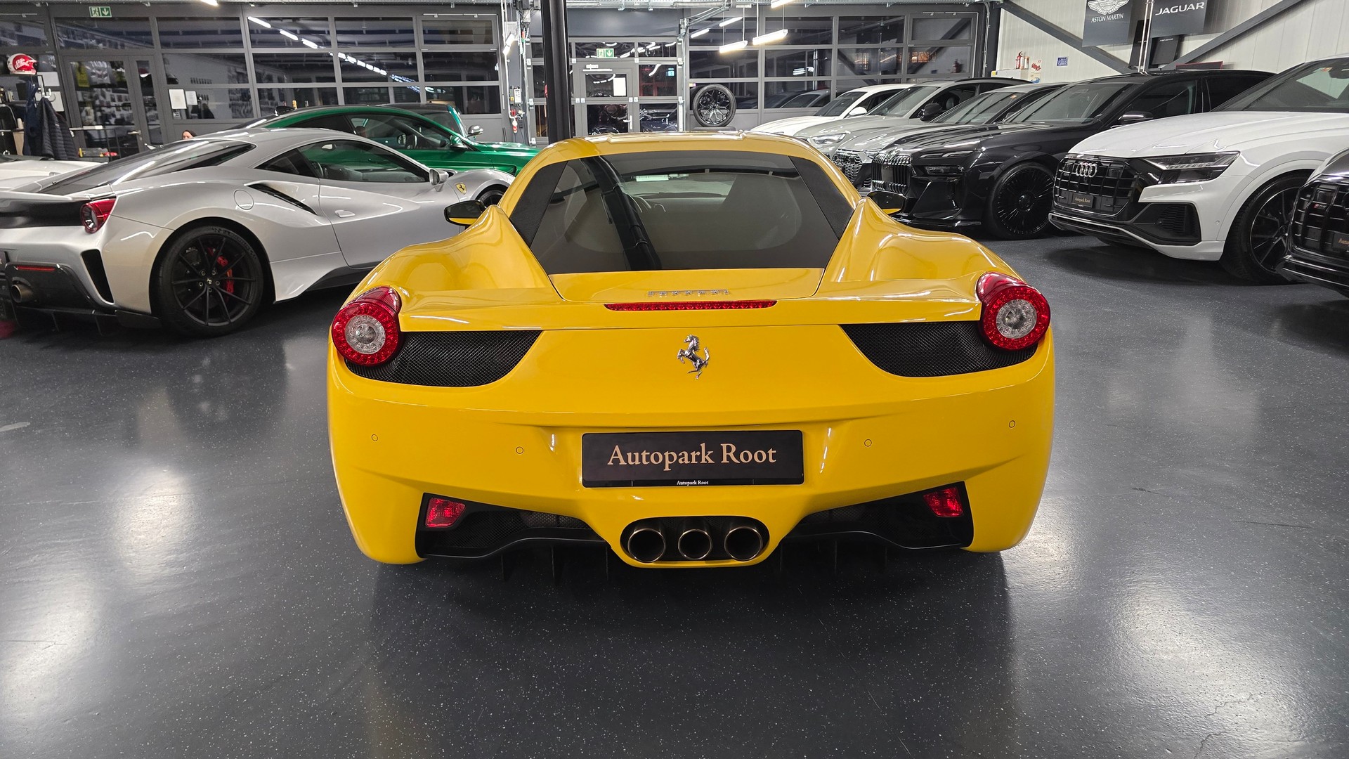FERRARI 458 Italia 4.5 V8-image-6