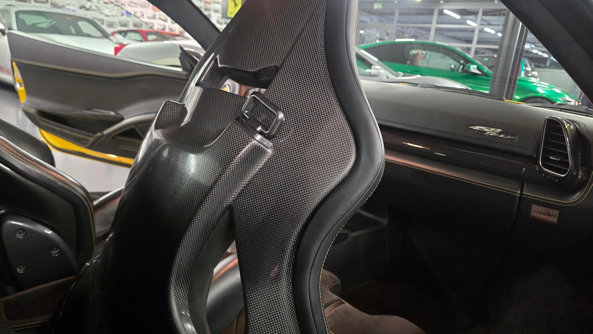 FERRARI 458 Italia 4.5 V8-image-30