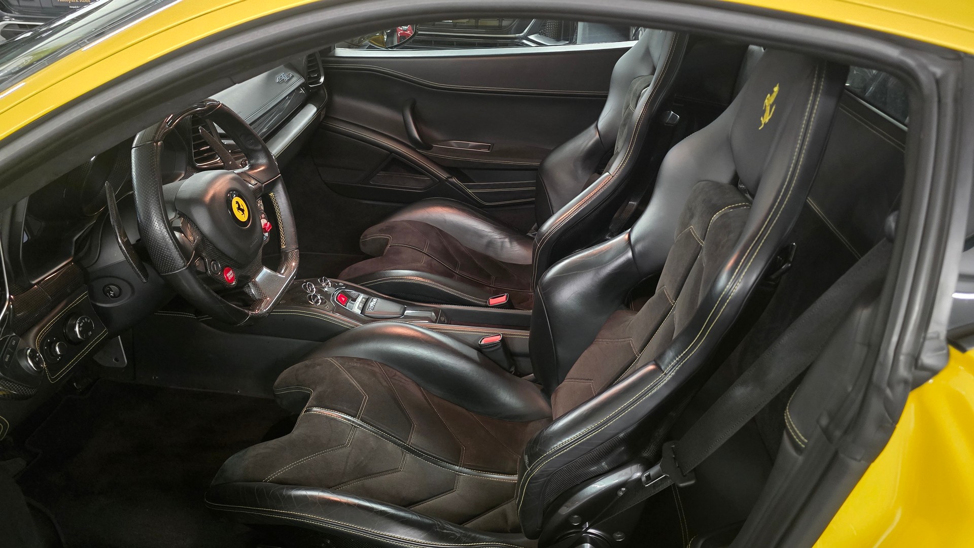 FERRARI 458 Italia 4.5 V8-image-22