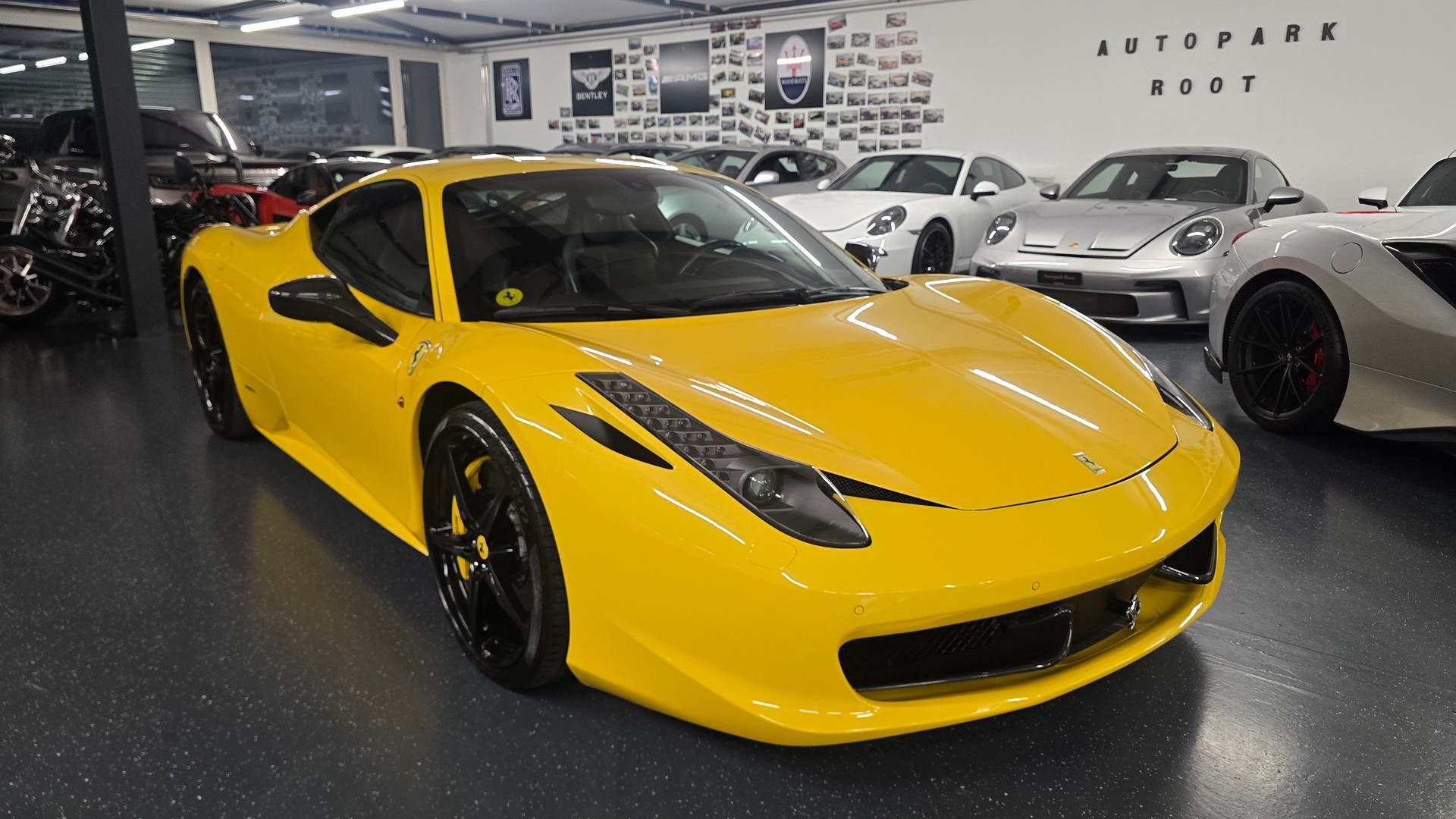 FERRARI 458 Italia 4.5 V8-image-14