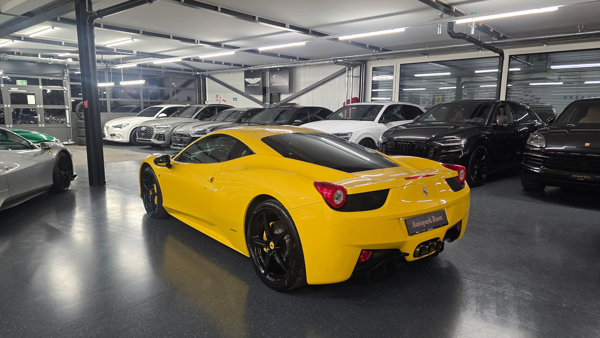 FERRARI 458 Italia 4.5 V8-image-7