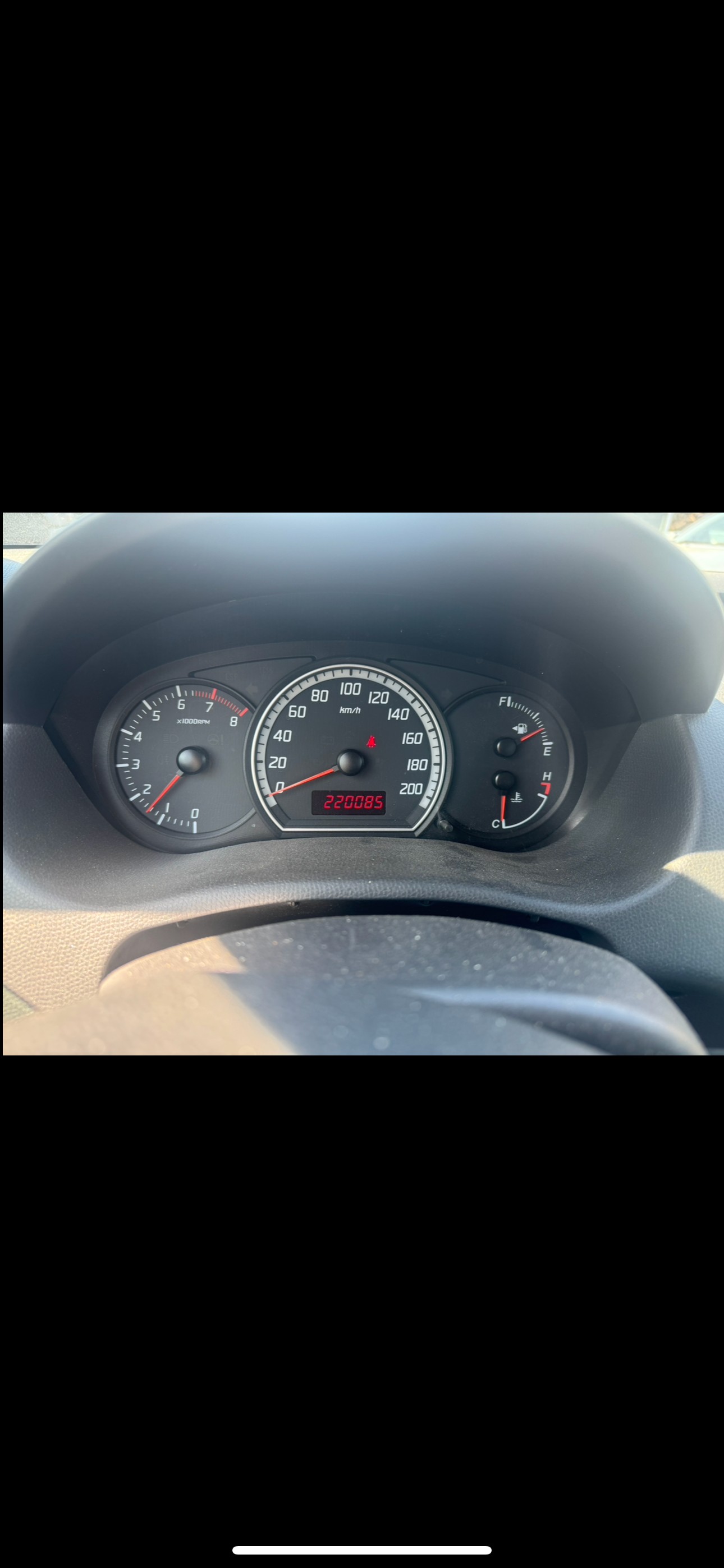 SUZUKI Swift 1.3i 16V GL Top-image-9