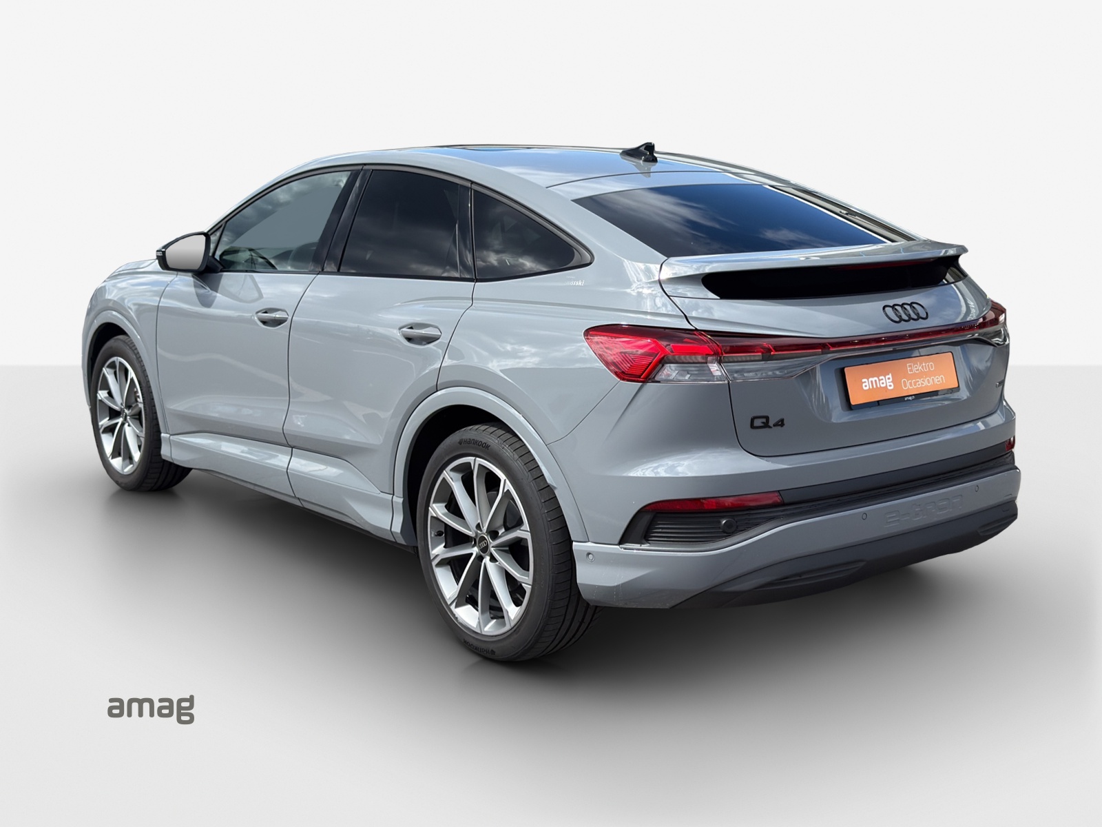 AUDI Q4 Sportback e-tron 45 Edition Swiss Ski quattro-image-2