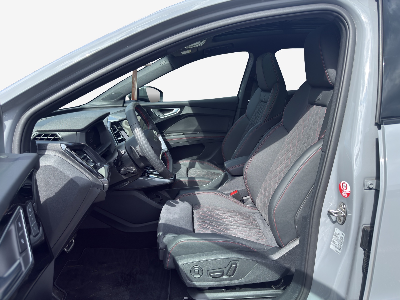 AUDI Q4 Sportback e-tron 45 Edition Swiss Ski quattro-image-8