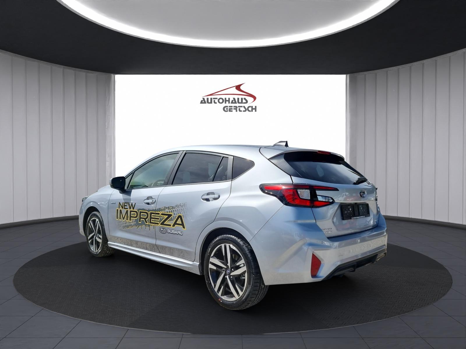 SUBARU Impreza 2.0i e-Boxer Swiss Plus-image-3