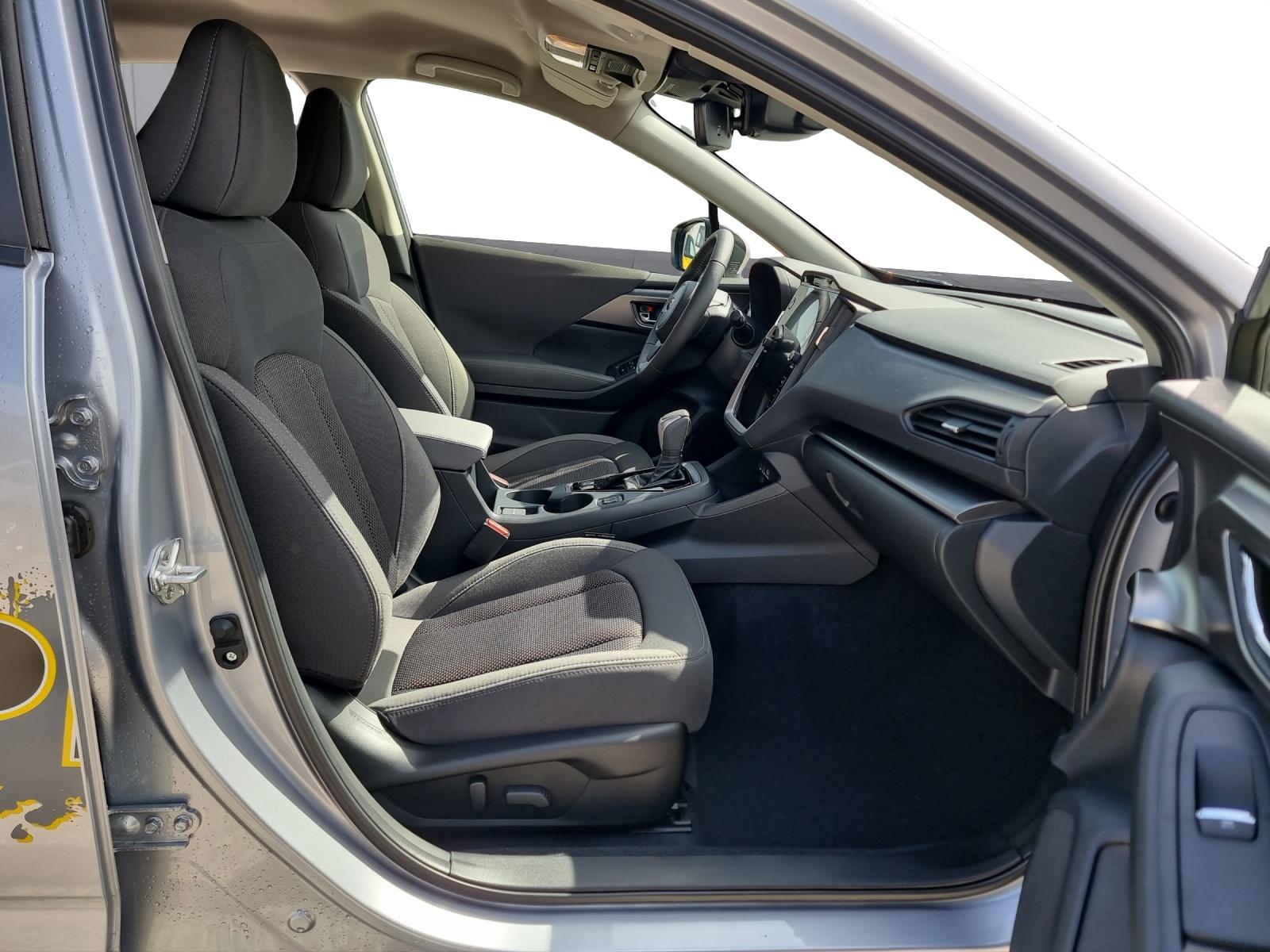 SUBARU Impreza 2.0i e-Boxer Swiss Plus-image-10