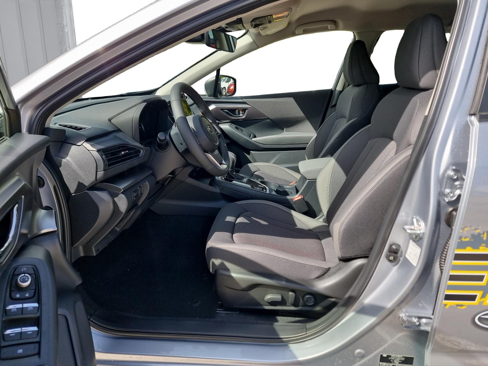 SUBARU Impreza 2.0i e-Boxer Swiss Plus-image-6