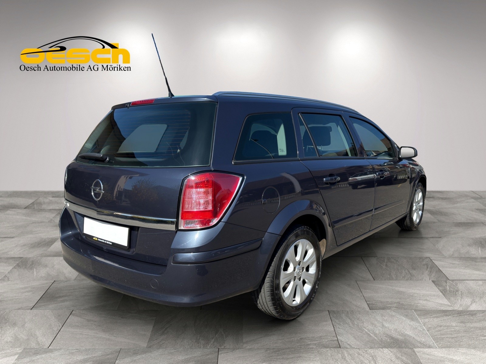 OPEL Astra Caravan 1.8i 16V 140 Diamond-image-4
