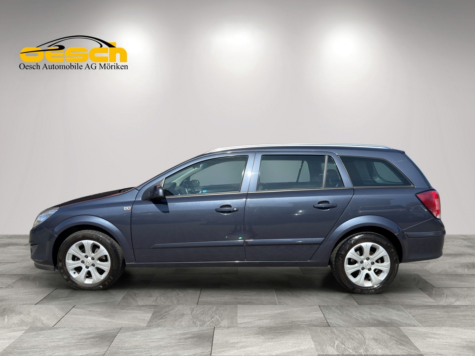 OPEL Astra Caravan 1.8i 16V 140 Diamond-image-1