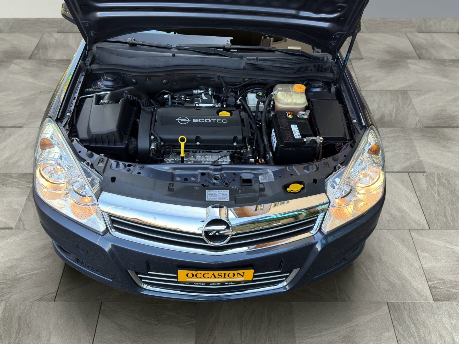 OPEL Astra Caravan 1.8i 16V 140 Diamond-image-15