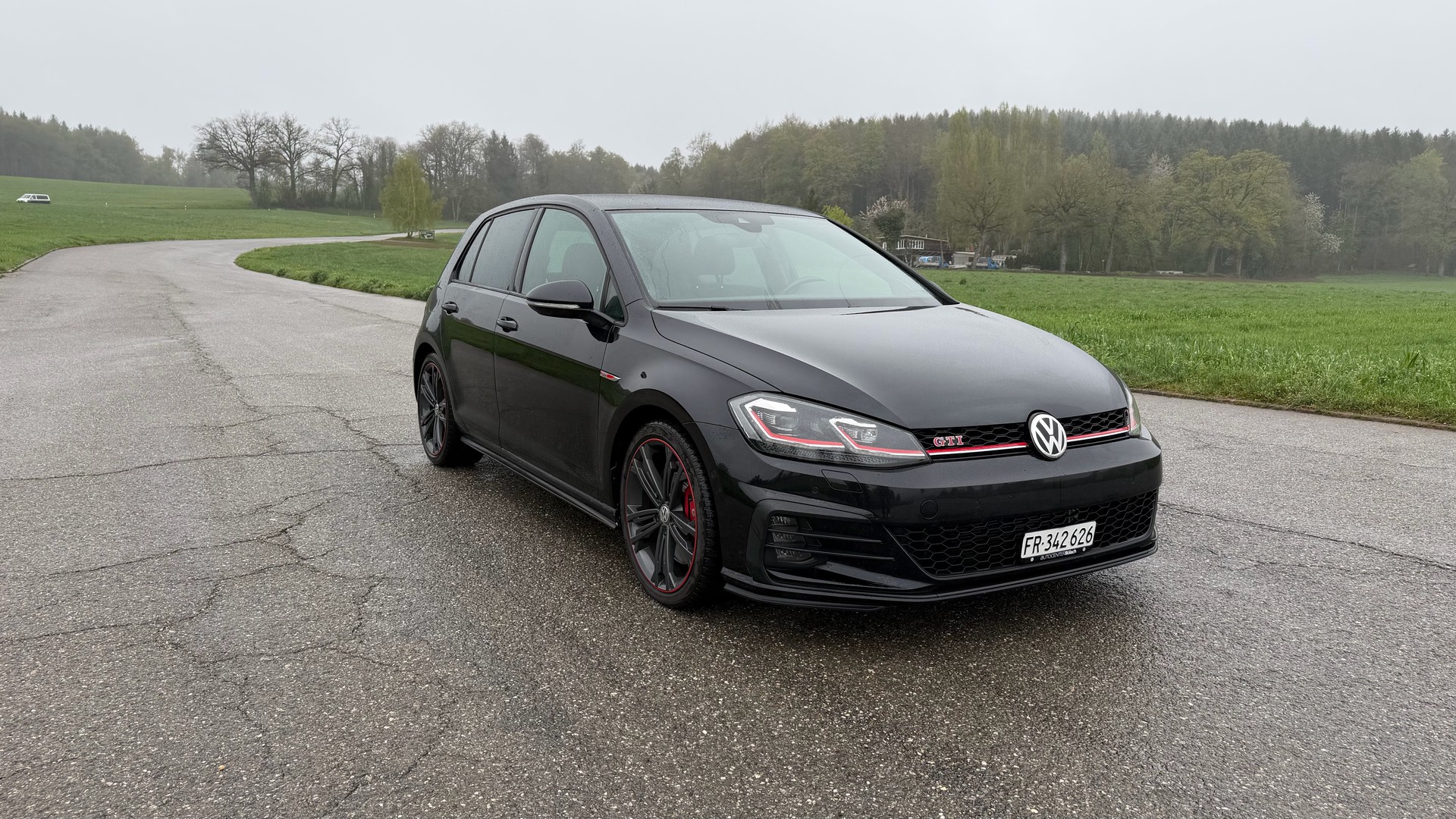 VW Golf 2.0 TSI GTI Performance DSG-image-0