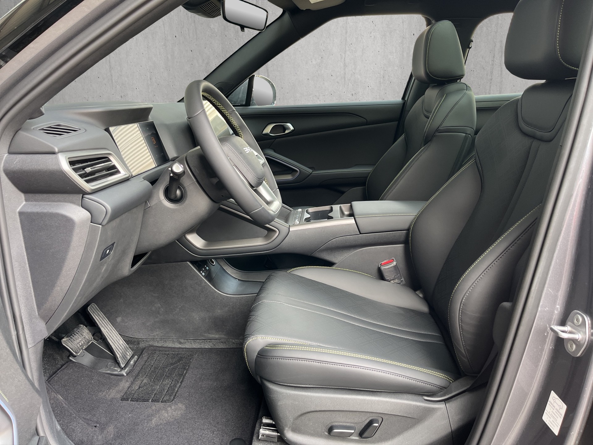 BYD Atto 2 DM-i Boost-image-7