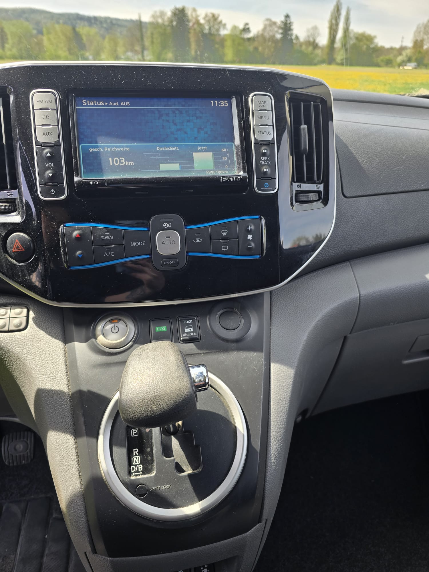 NISSAN e-NV200 Premium (incl. battery)-image-17