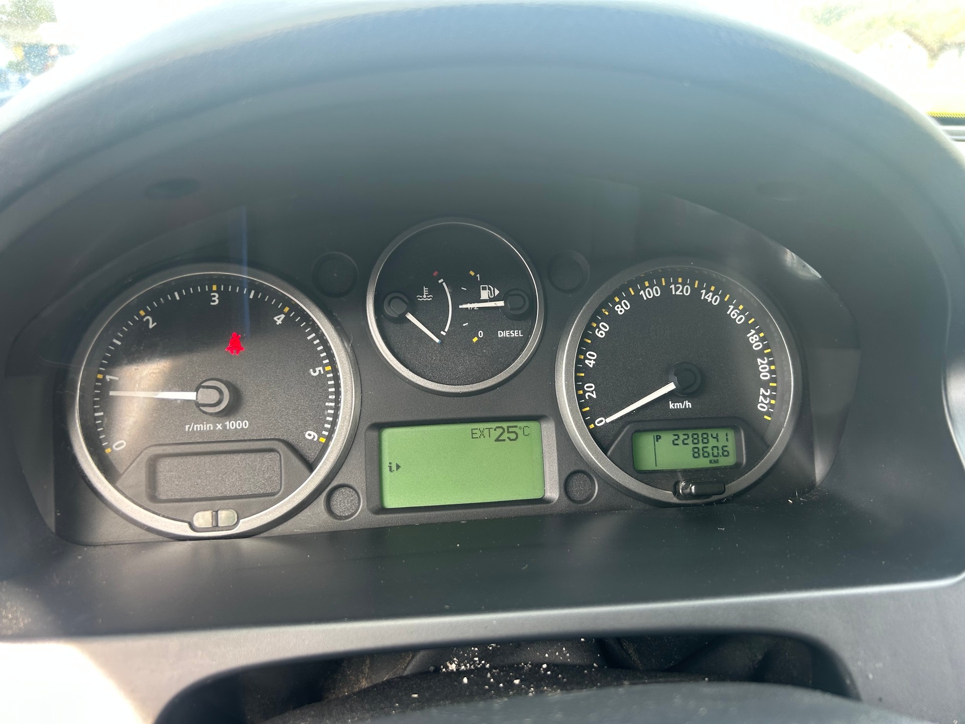 LAND ROVER Freelander 2.2 TD4 S Automatic-image-7