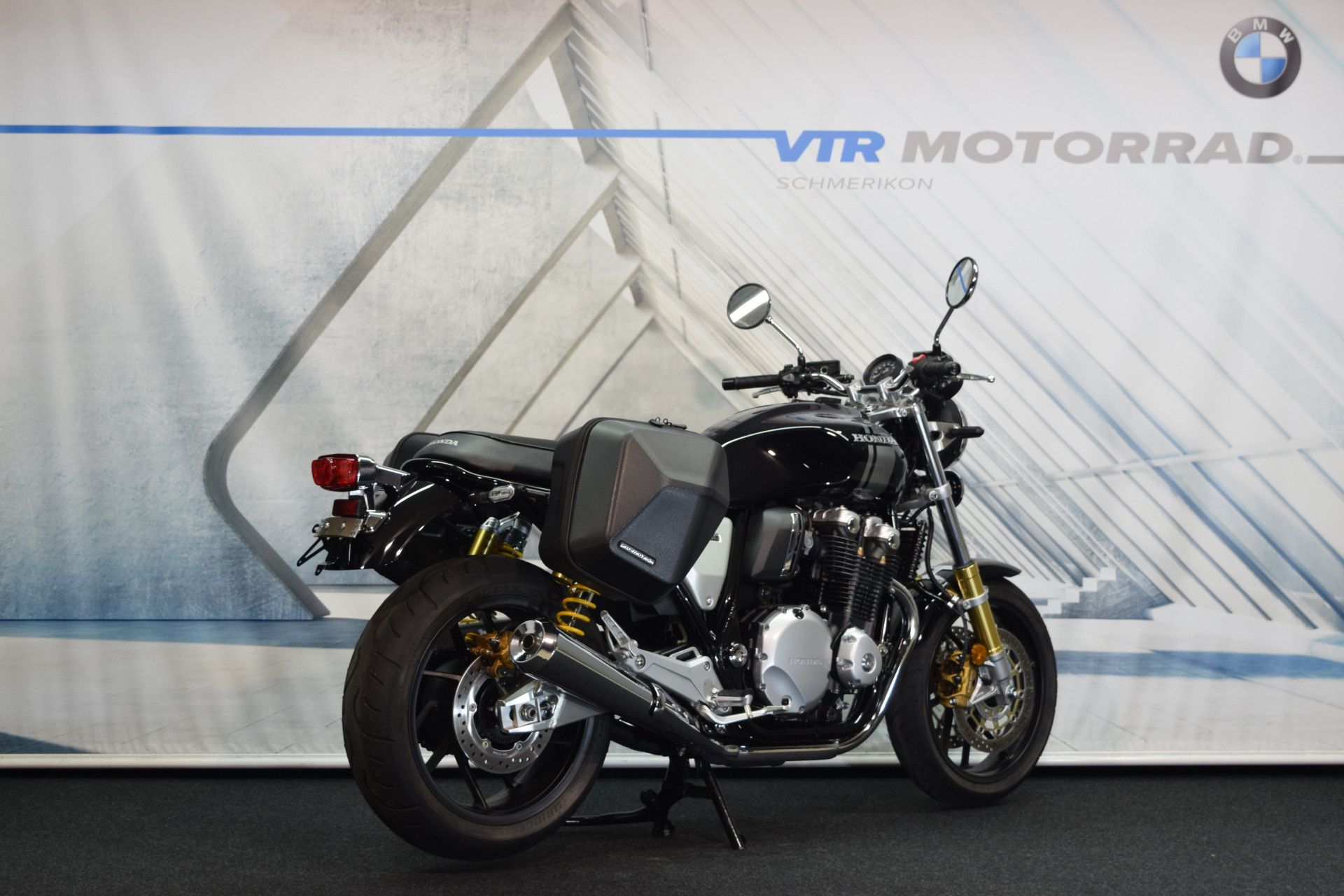HONDA CB 1100 RS inkl. Seitentaschen-showroom-element-2