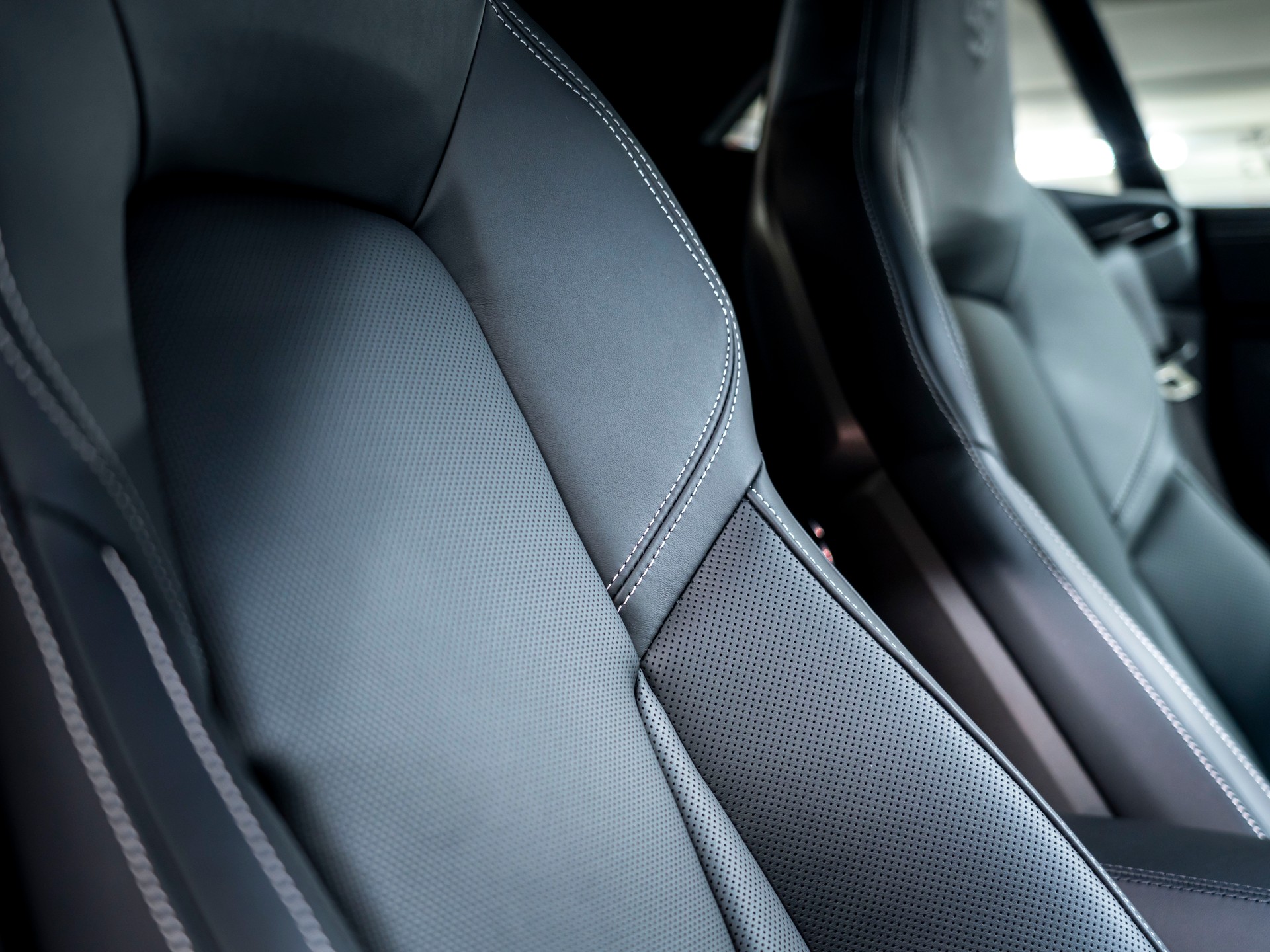 PORSCHE 911 Carrera 4S Cabriolet PDK-image-23