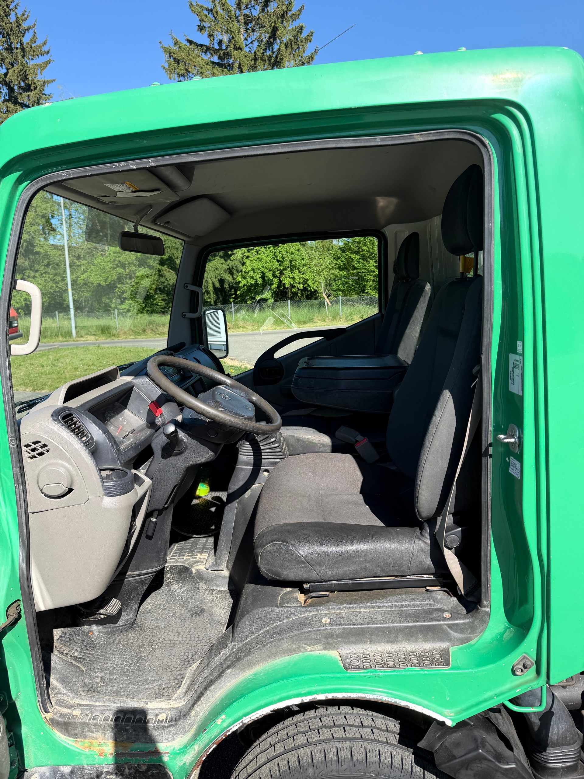 NISSAN NT400 Cabstar Scattolini-image-5