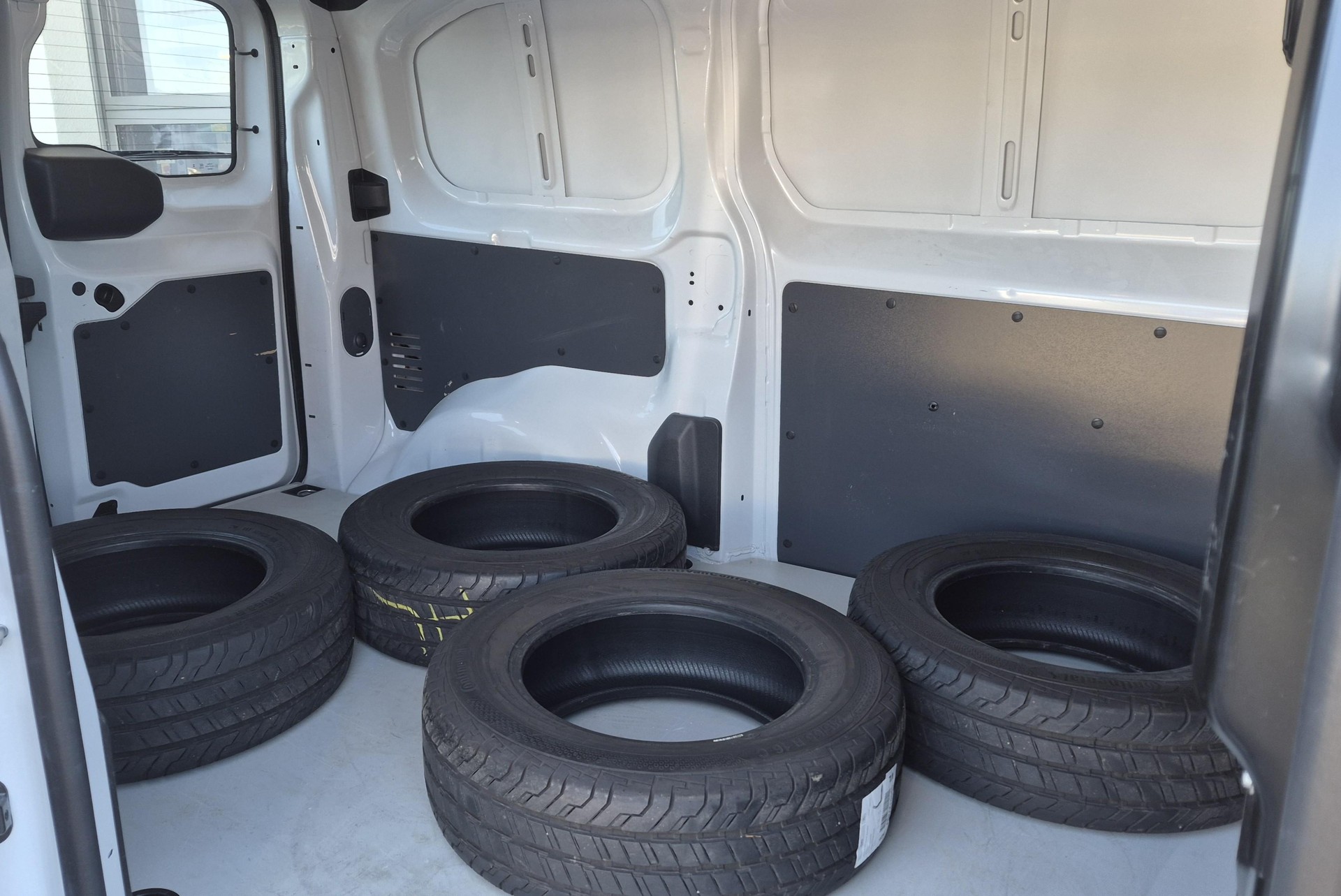 PEUGEOT Expert Kaw. Standard 1.5 BlueHDi 120 S/S-image-8