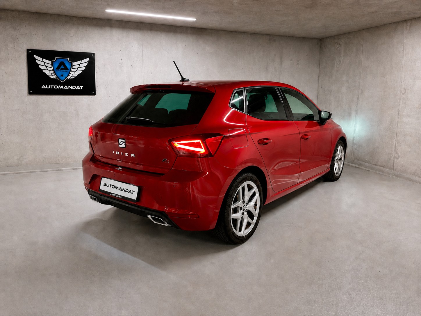 SEAT 1.0 TSI 110 FR DSG-showroom-element-1
