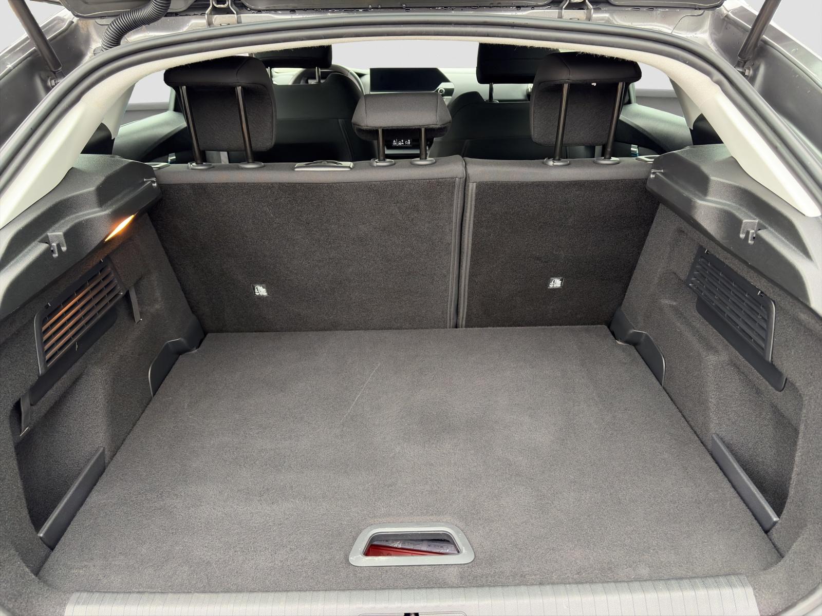 CITROEN e-C4 Swiss Edition-image-11