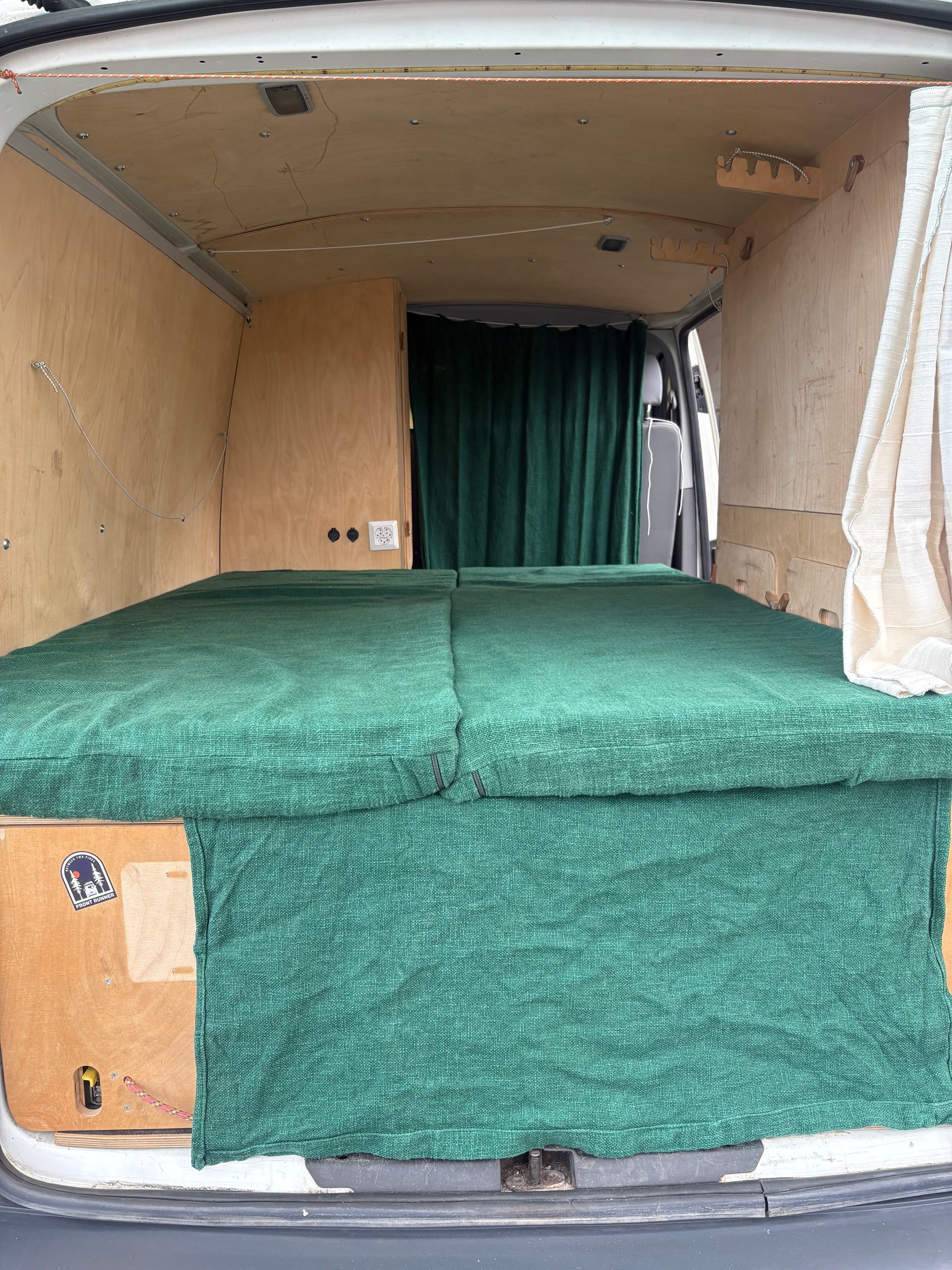 VW T5 2.5 TDI PD 4MOTION-image-7