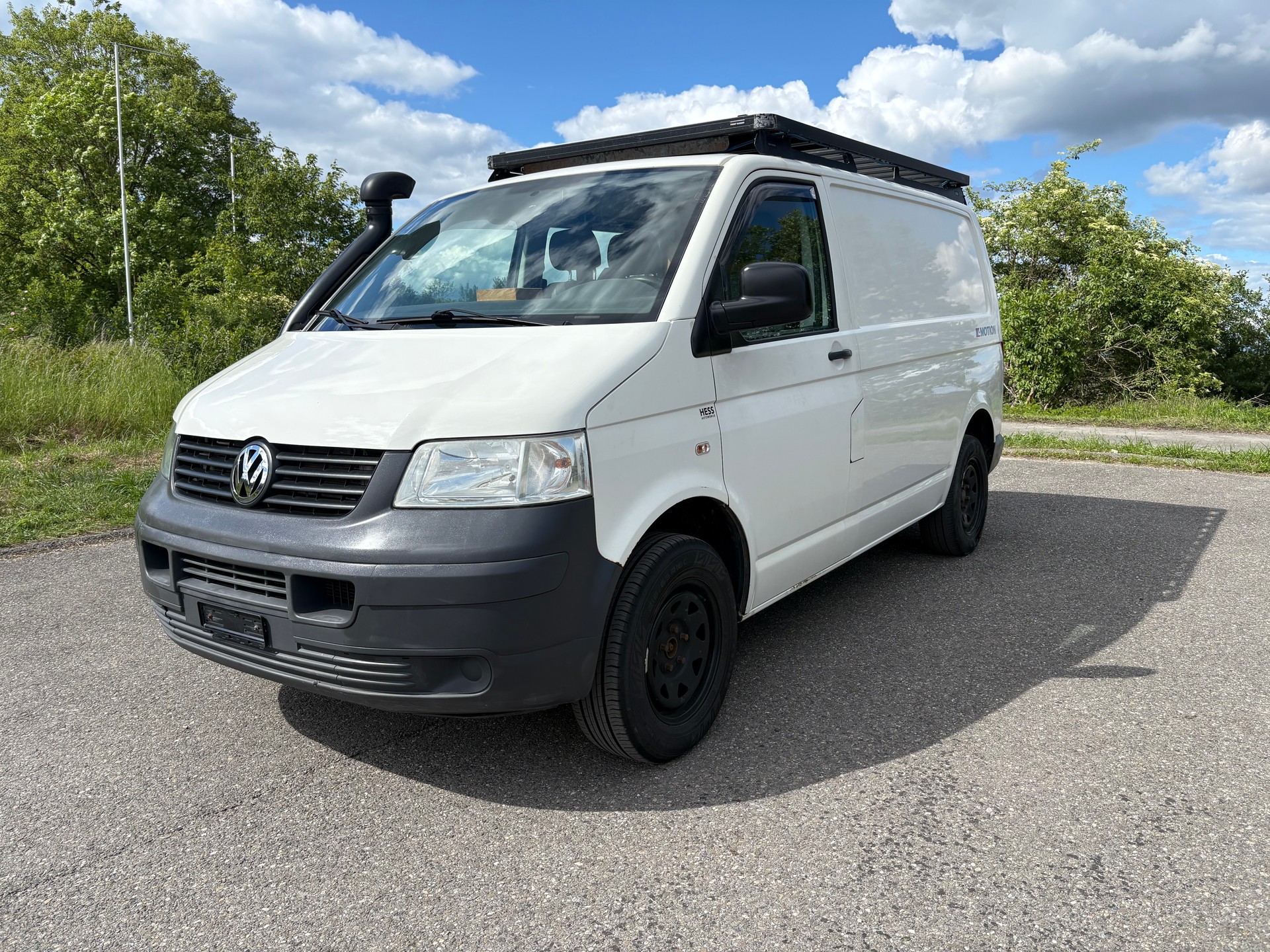 VW T5 2.5 TDI PD 4MOTION-image-0