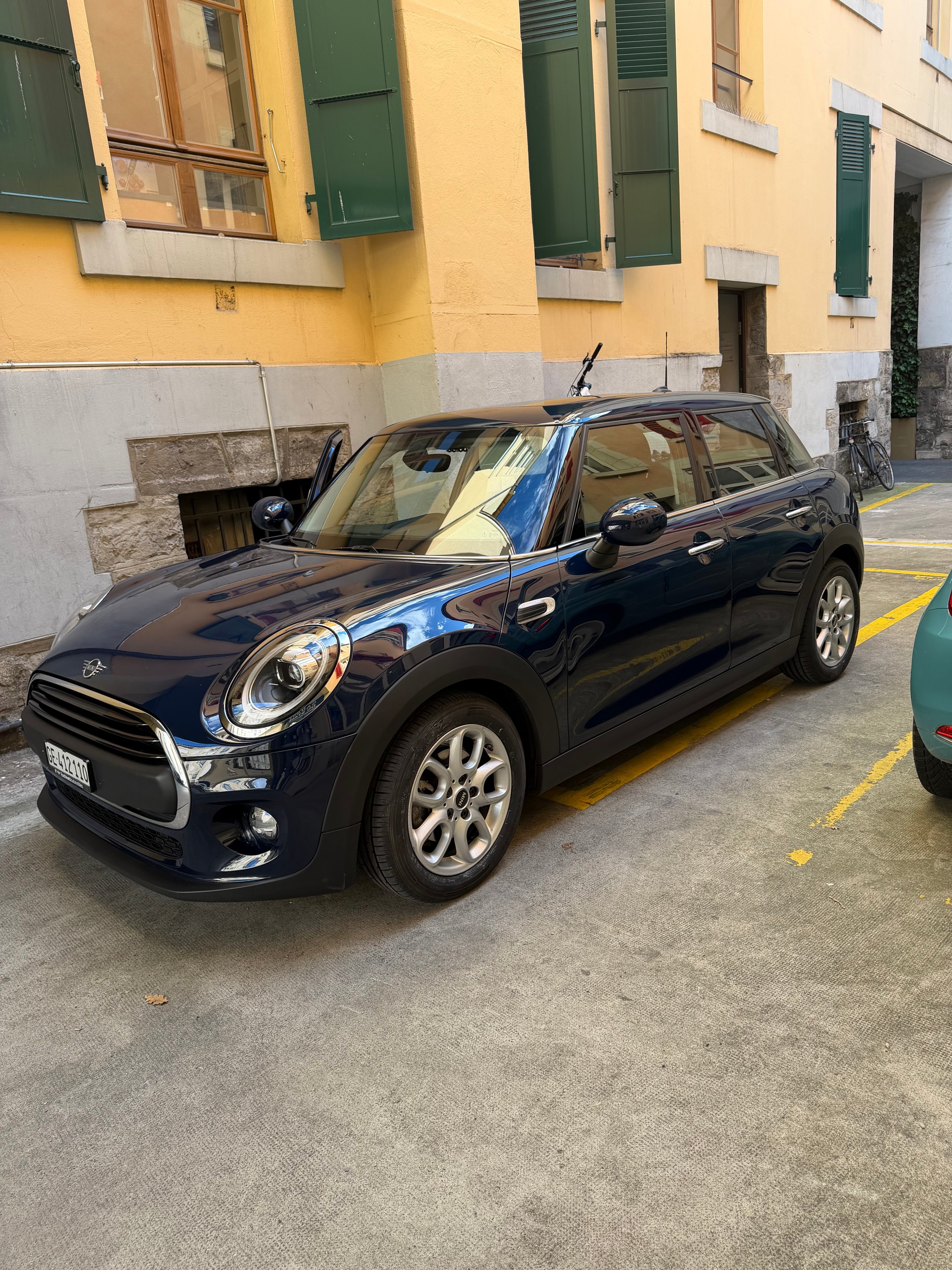 MINI 1.5i One-image-0