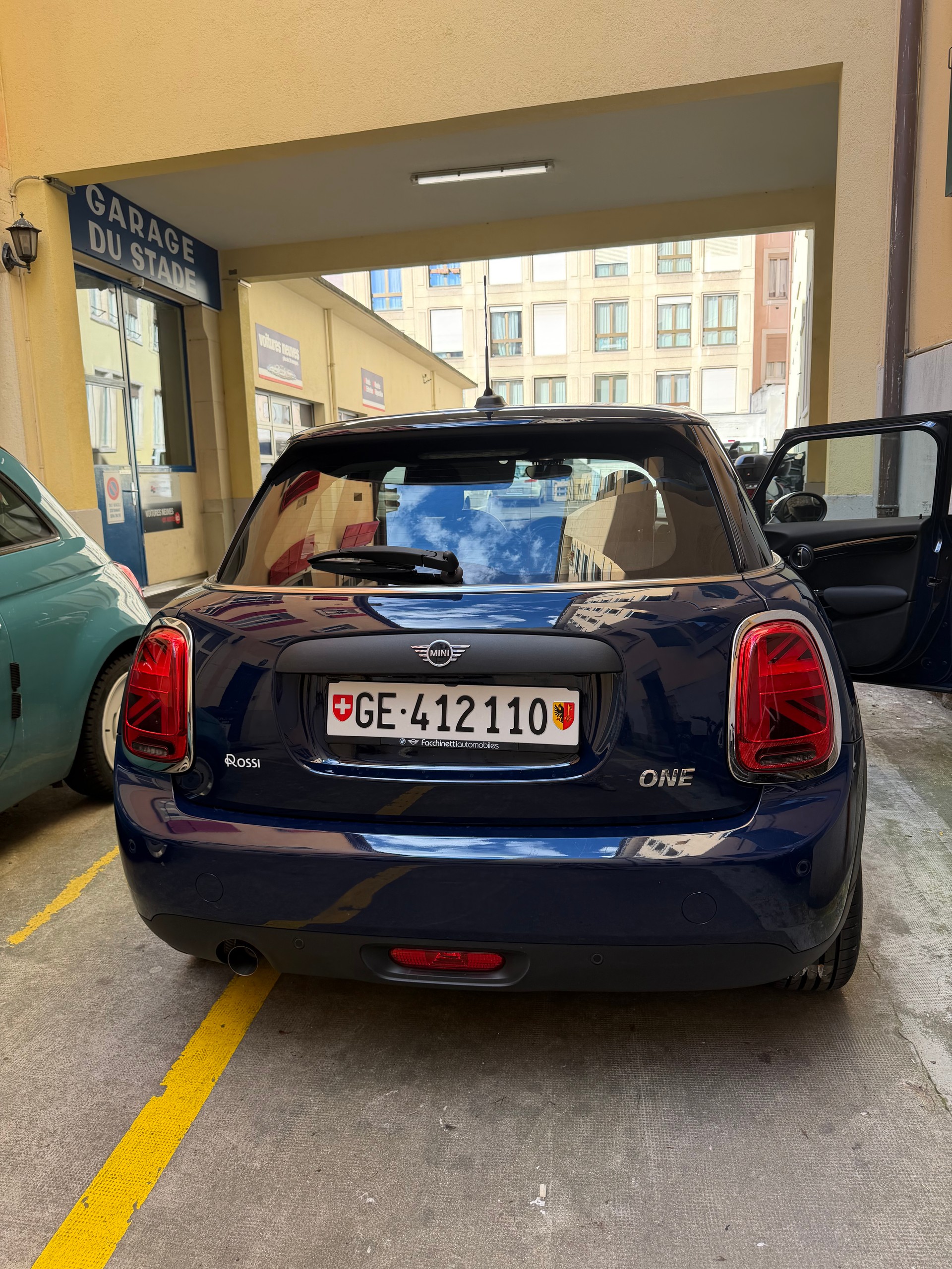 MINI 1.5i One-image-5