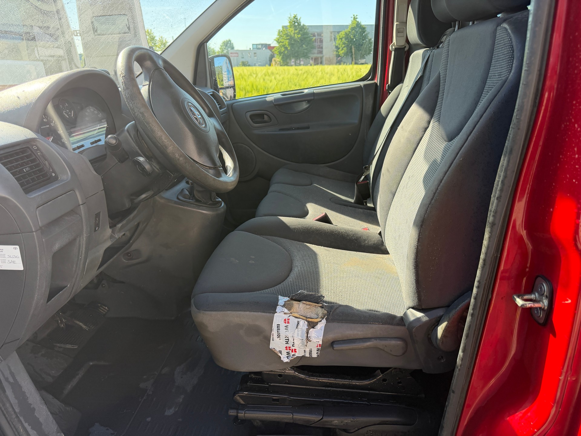 TOYOTA Avensis 2.2D-CAT Sol Premium-image-7
