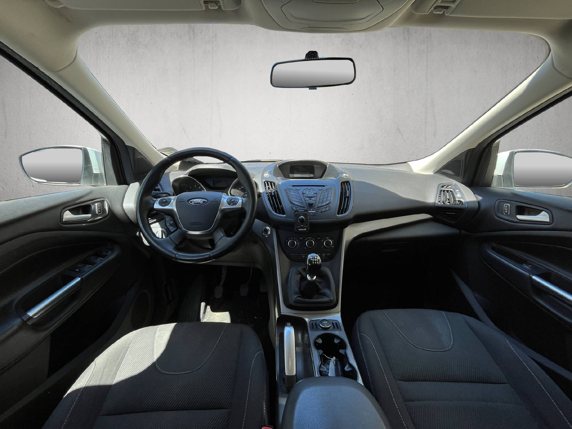 FORD Kuga 1.5 EcoB 150 Titanium 2WD-image-14