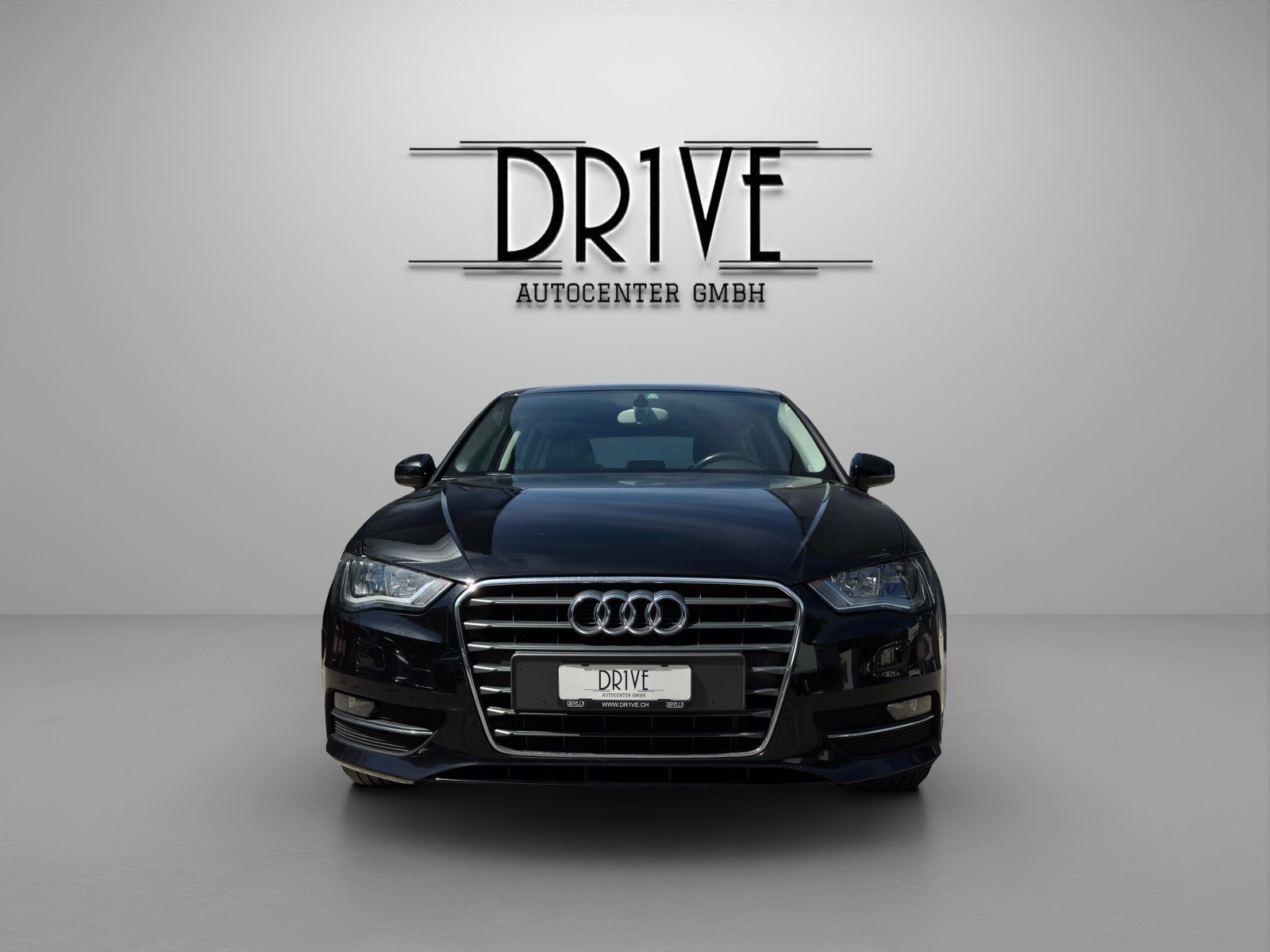 AUDI A3 Sportback 1.2 TFSI Attraction-image-1