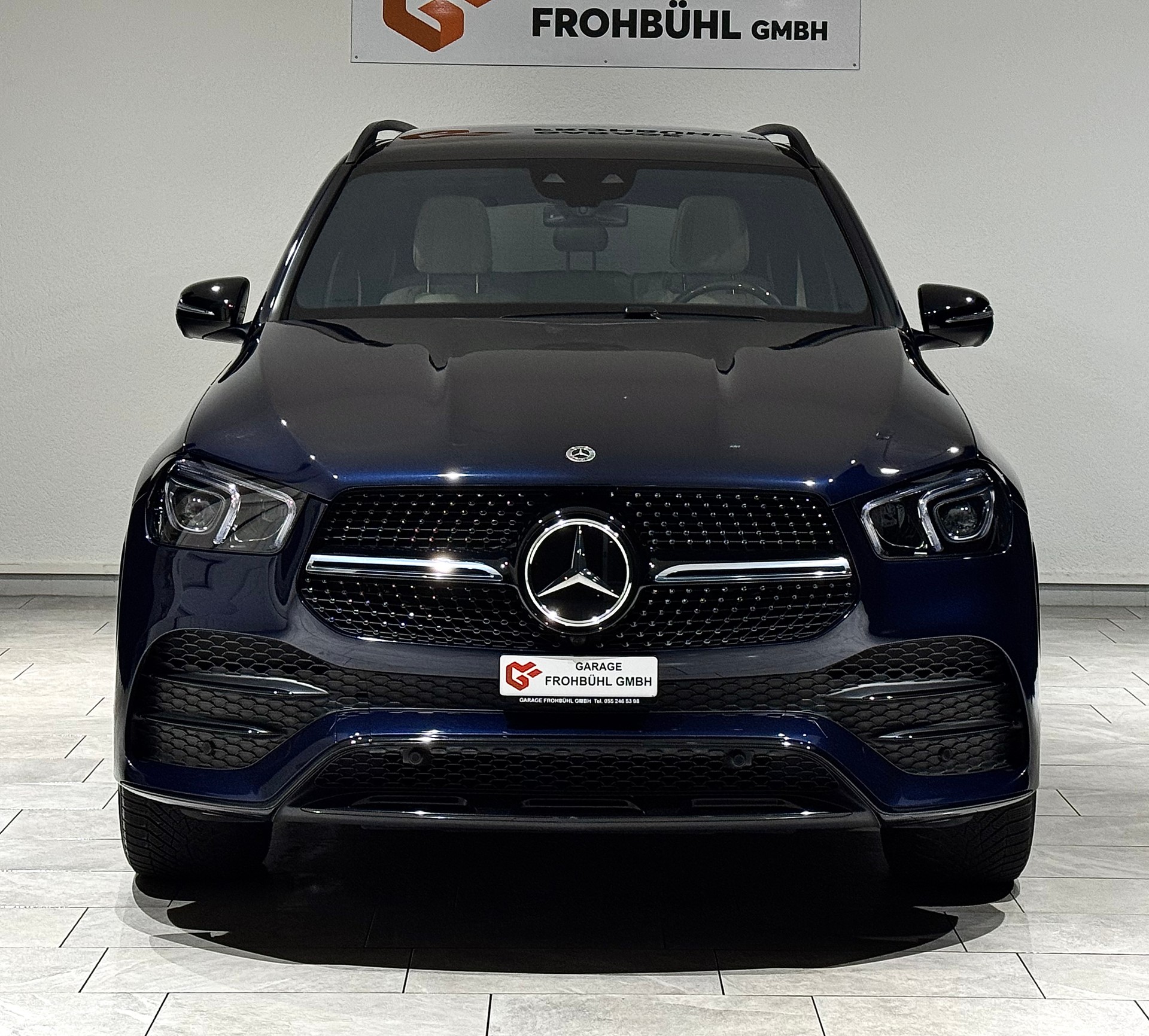 MERCEDES-BENZ GLE 400 d 4Matic AMG Line 9G-Tronic | 1.Hand | Werksgarantie | Inkl. Dachbox |-showroom-element-1