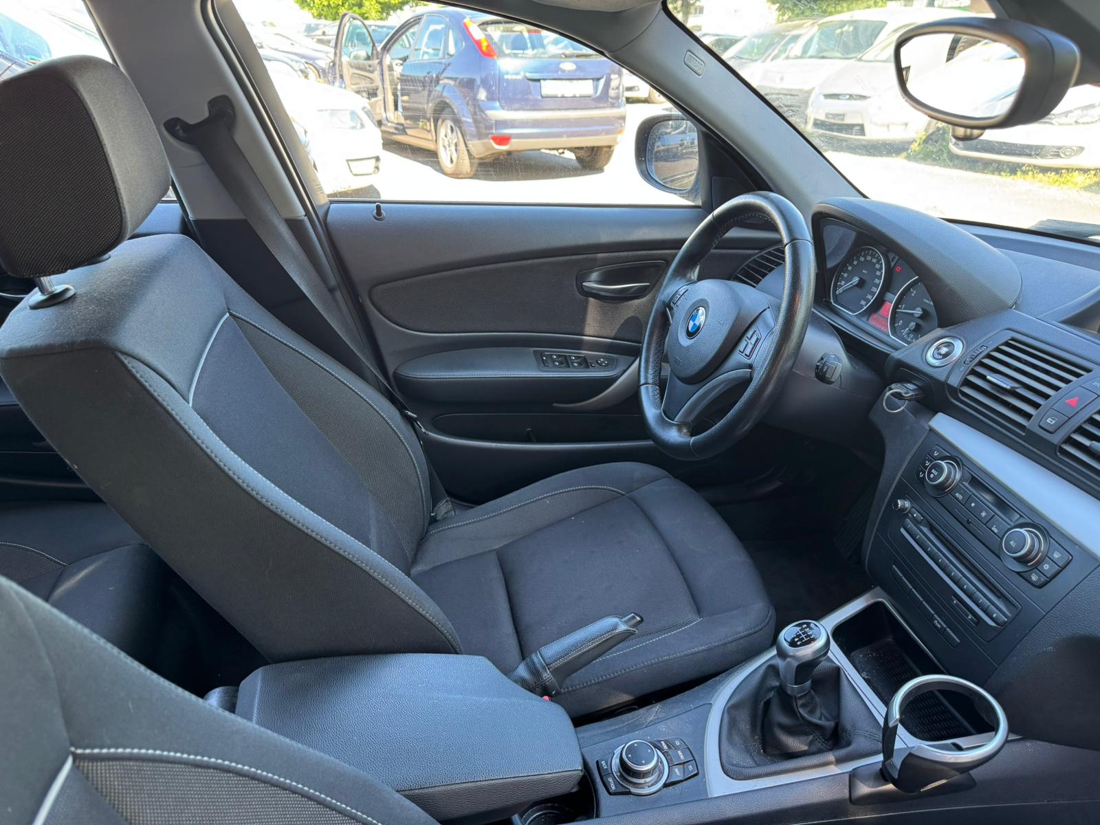 BMW 120i AccessPlus-image-5