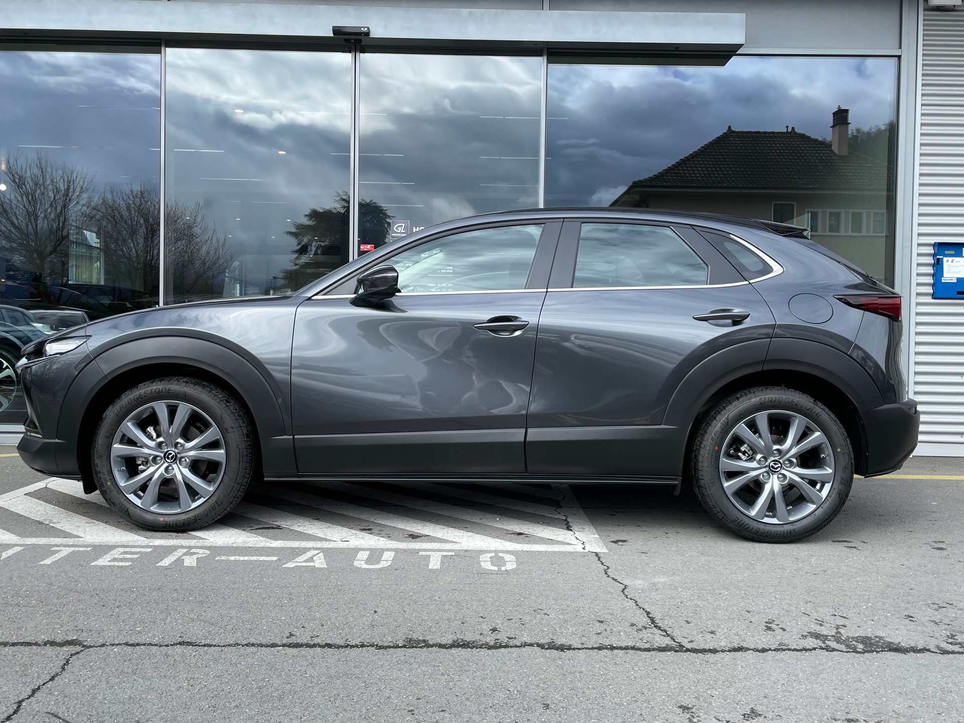 MAZDA CX-30 SKYACTIV-G 140 M Hybrid Centre Line FWD AT-showroom-element-2
