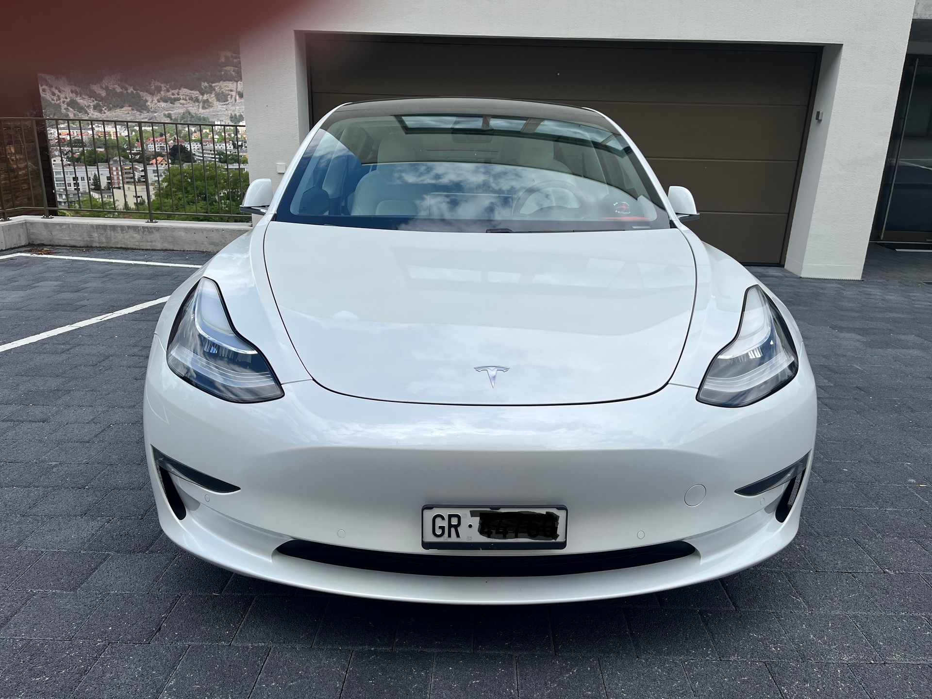 TESLA Model 3 Long Range Dual Motor AWD-image-2