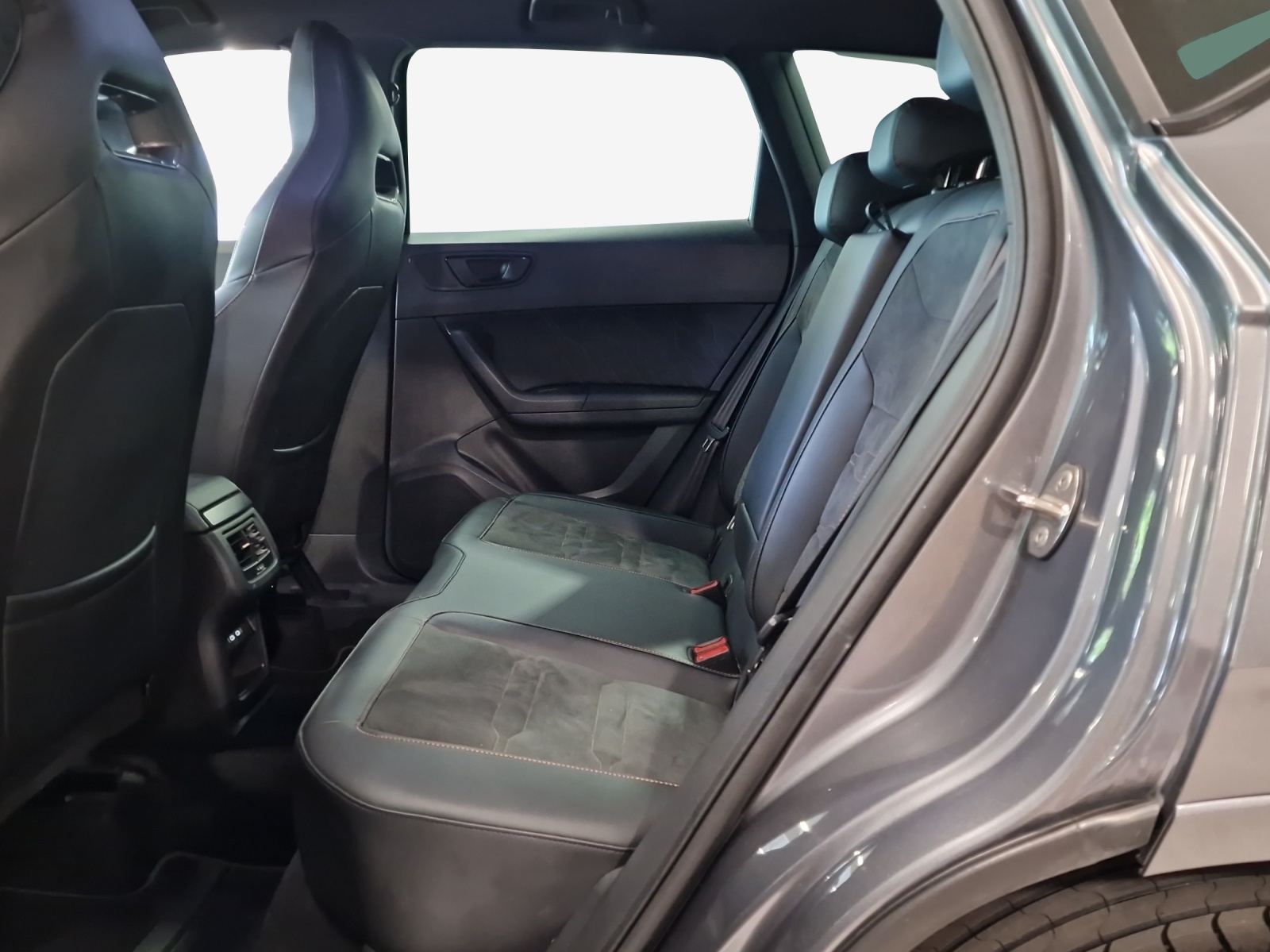 CUPRA Ateca 2.0TSI 4Drive DSG-image-11