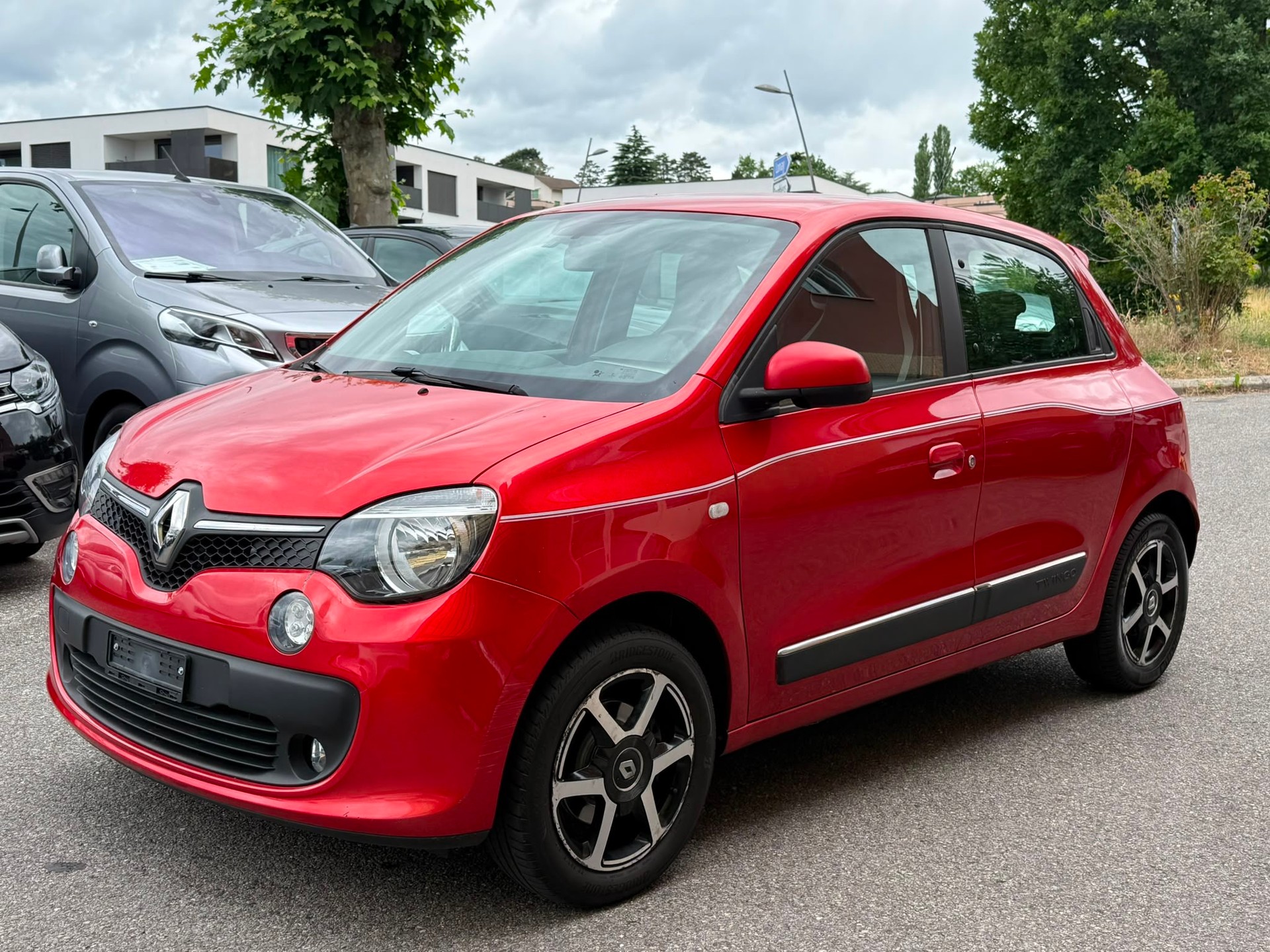 RENAULT Twingo 0.9 Intens-image-1