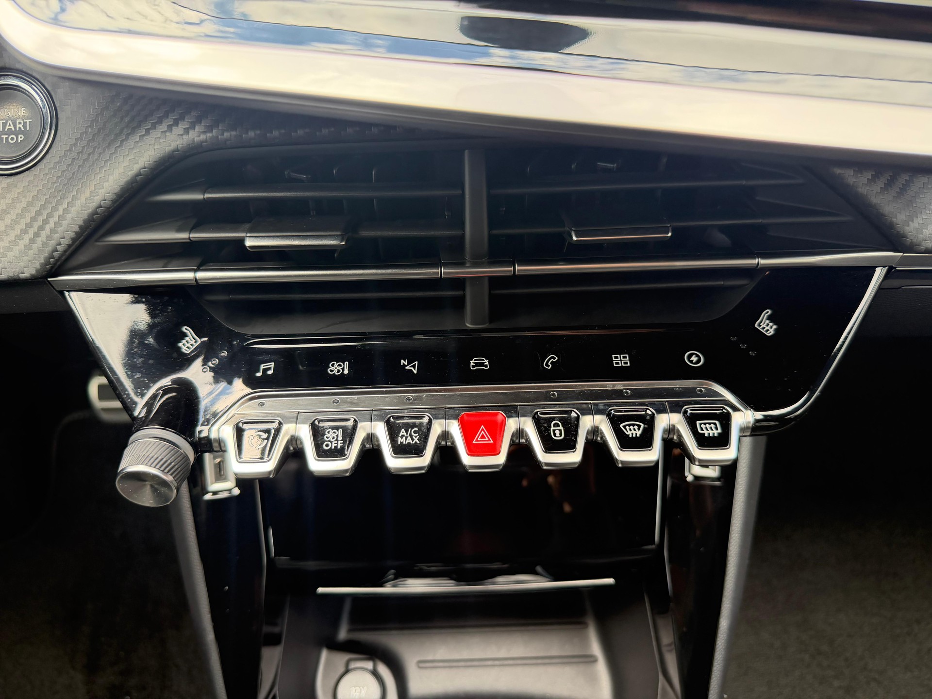 PEUGEOT 208 Elektrik GT Pack-image-9