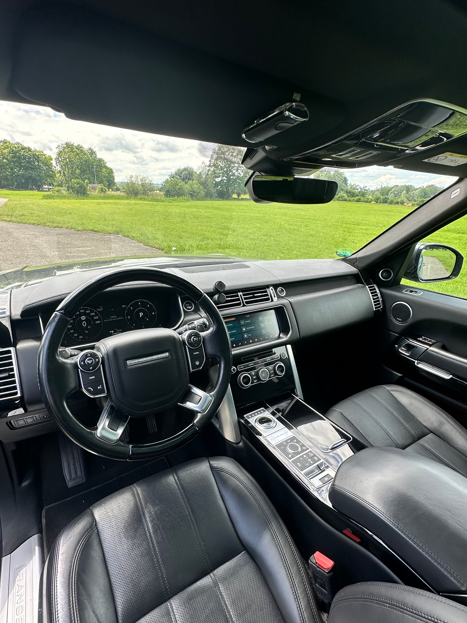 LAND ROVER Range Rover 3.0 TDV6 Vogue Automatic-image-4